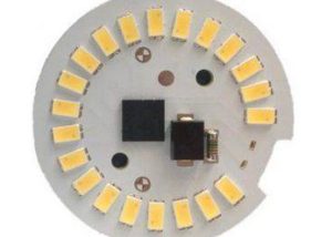 تصنيع وتجميع ثنائي الفينيل متعدد الكلور LED